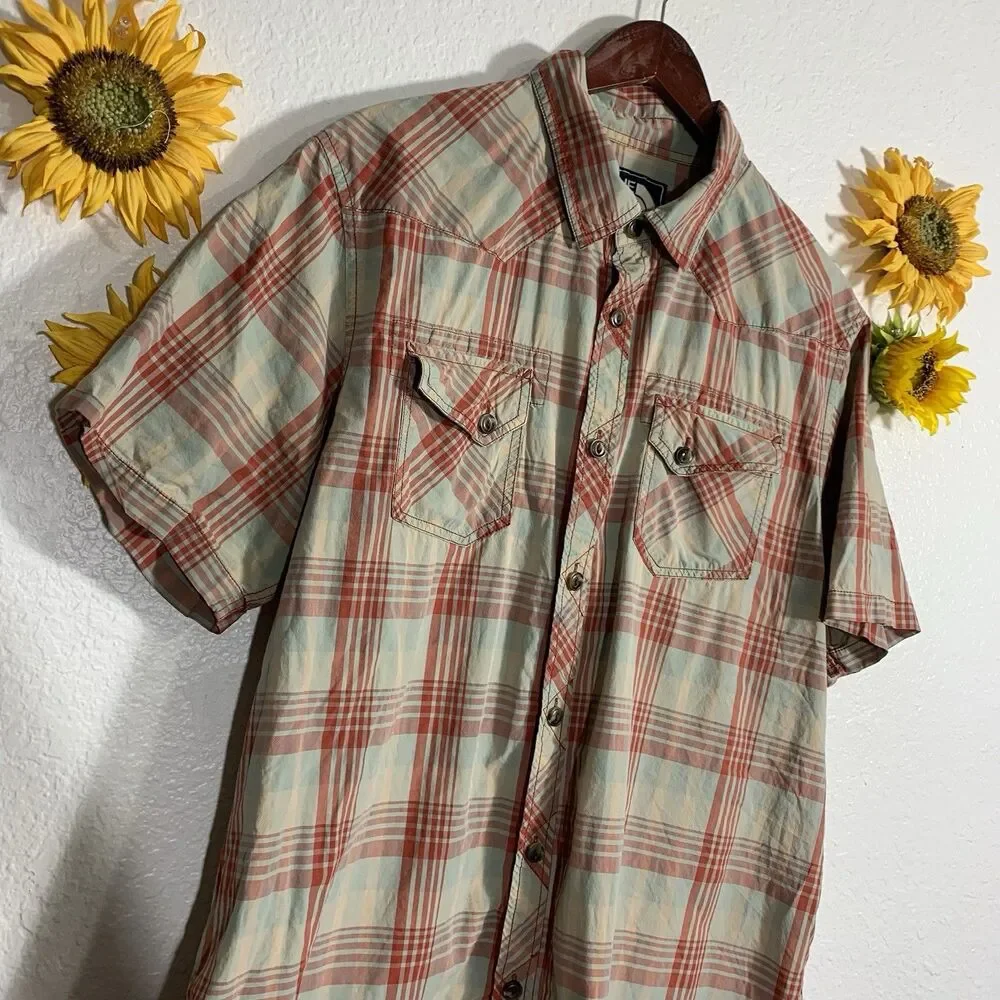 The North Face Button Down Double Pocket Vintage Men’s Shirt Size XL